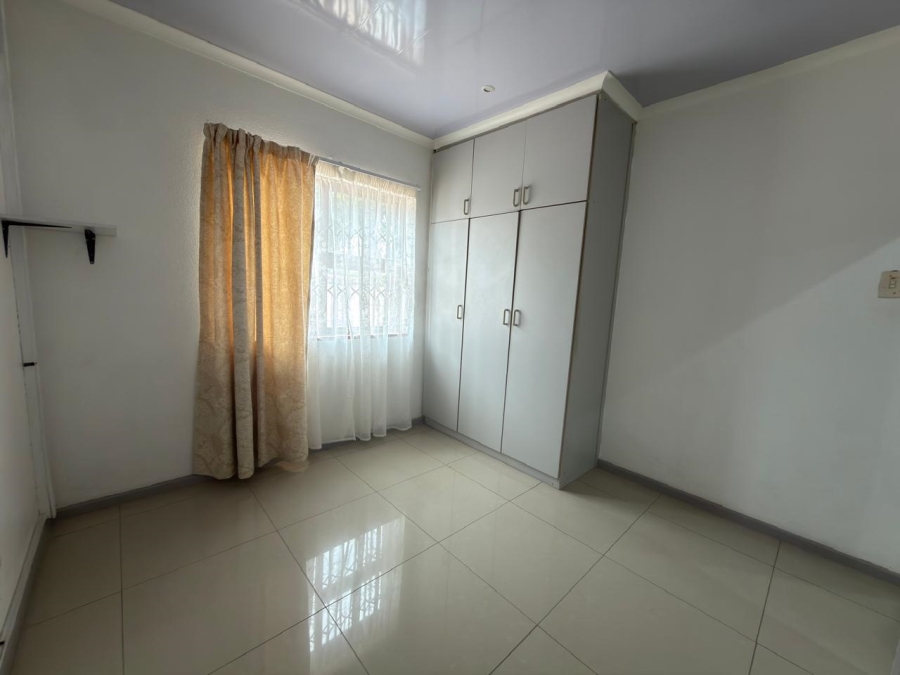 3 Bedroom Property for Sale in Sanddrift Western Cape